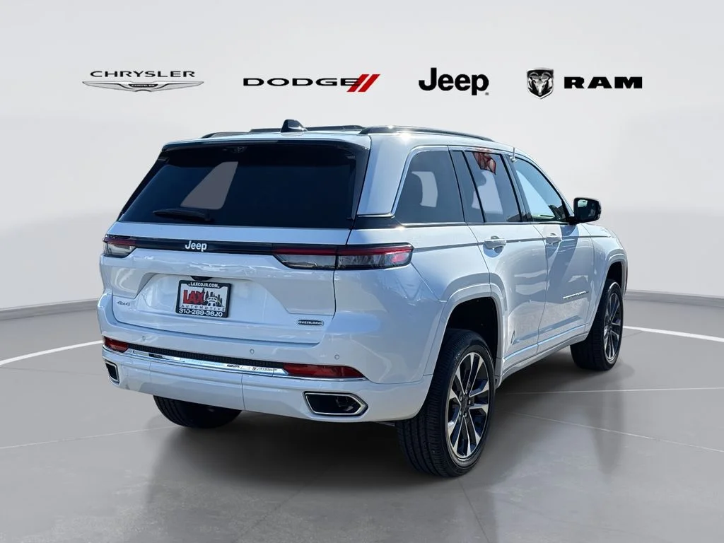 New 2025 White Jeep Overland image 3