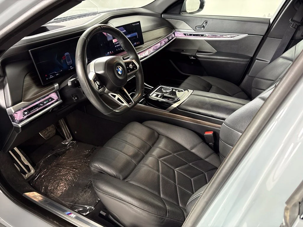 Used 2023 Gray BMW 740i image 35