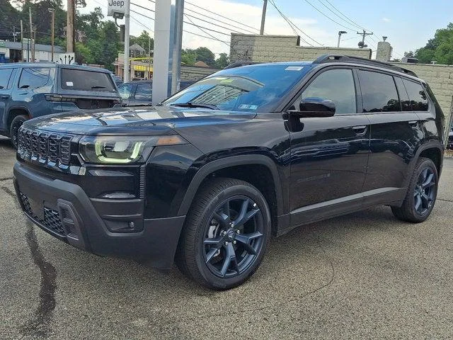 New 2026 Diamond Black Crystal Pearl-Coat Exterior Paint Jeep  image 2
