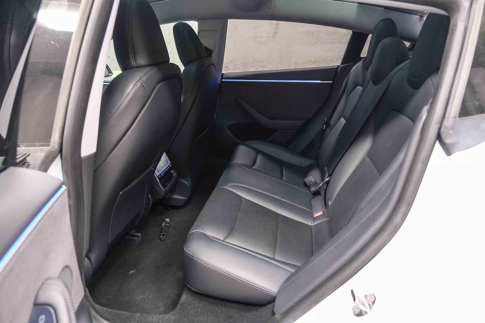Used 2024 Pearl White Multi-Coat Tesla  image 19