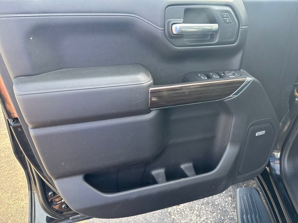 Used 2021 BLACK Chevrolet LT Trail Boss image 10