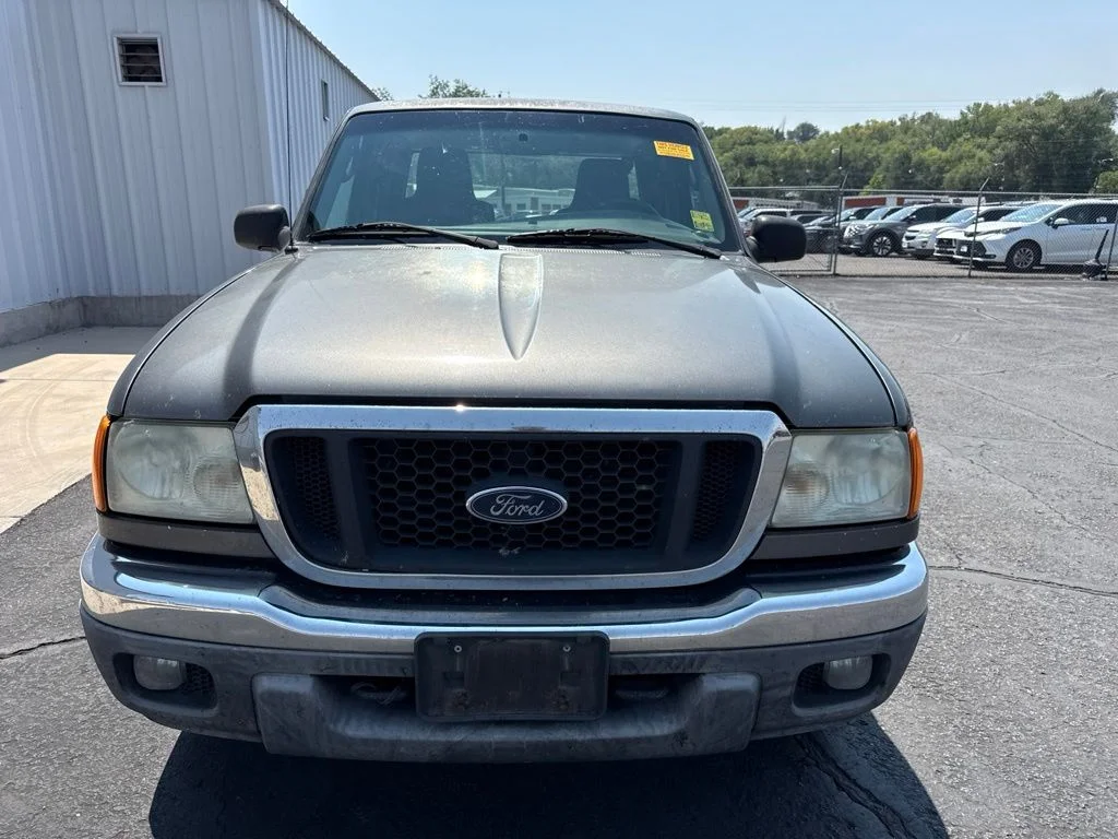Used 2005 Dark Shadow Gray Clearcoat Metallic Ford XLT image 8