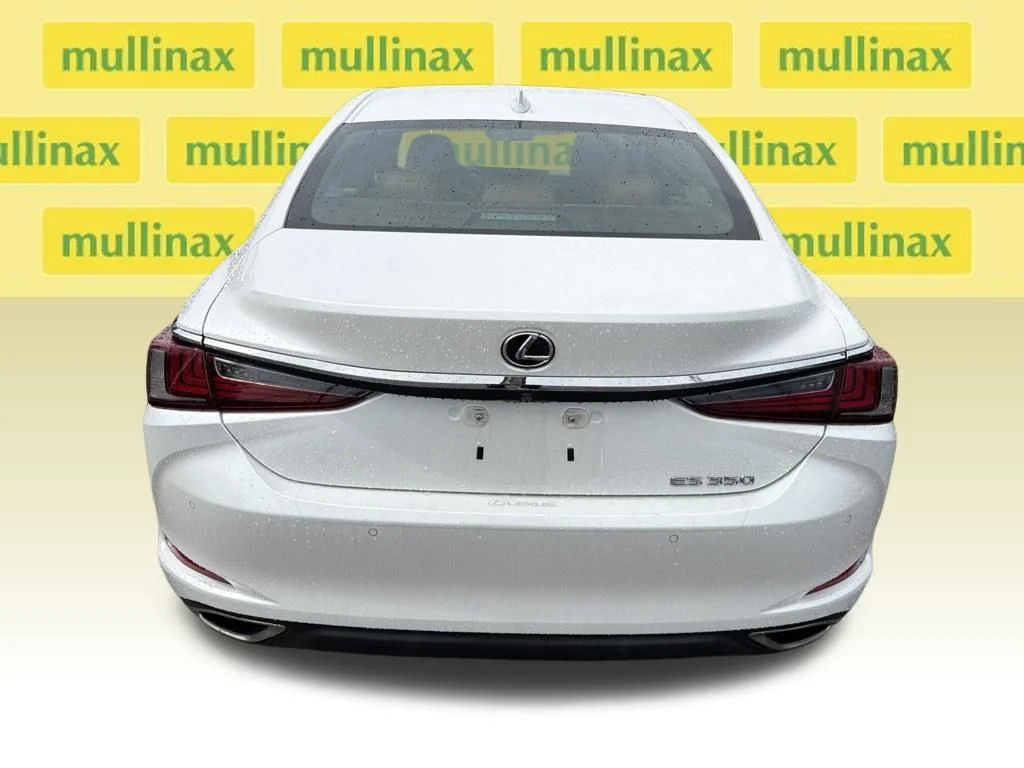 Used 2020 White Lexus 350 Luxury image 9