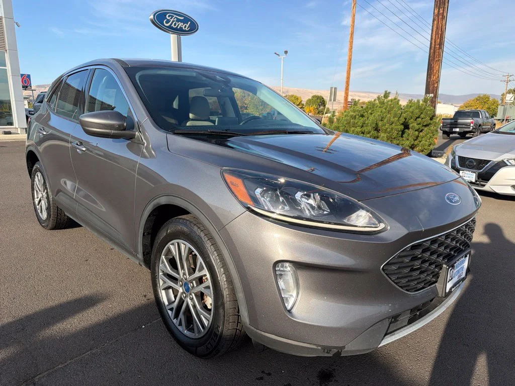 2022 Ford Escape