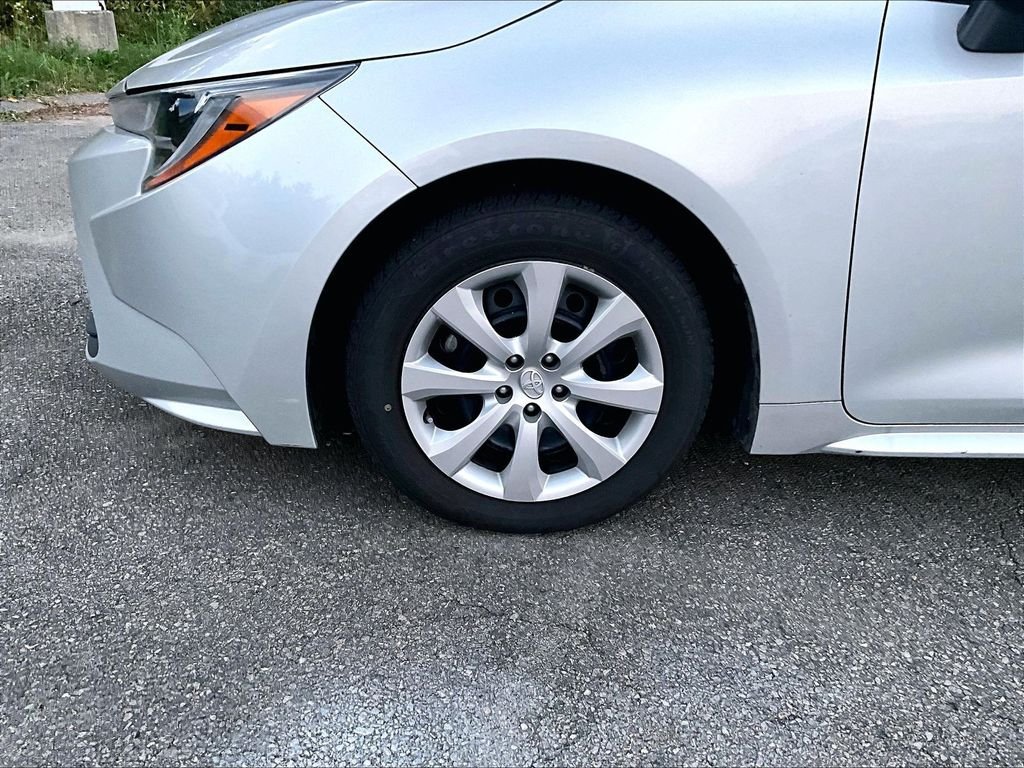 Used 2024 Silver Toyota LE image 7