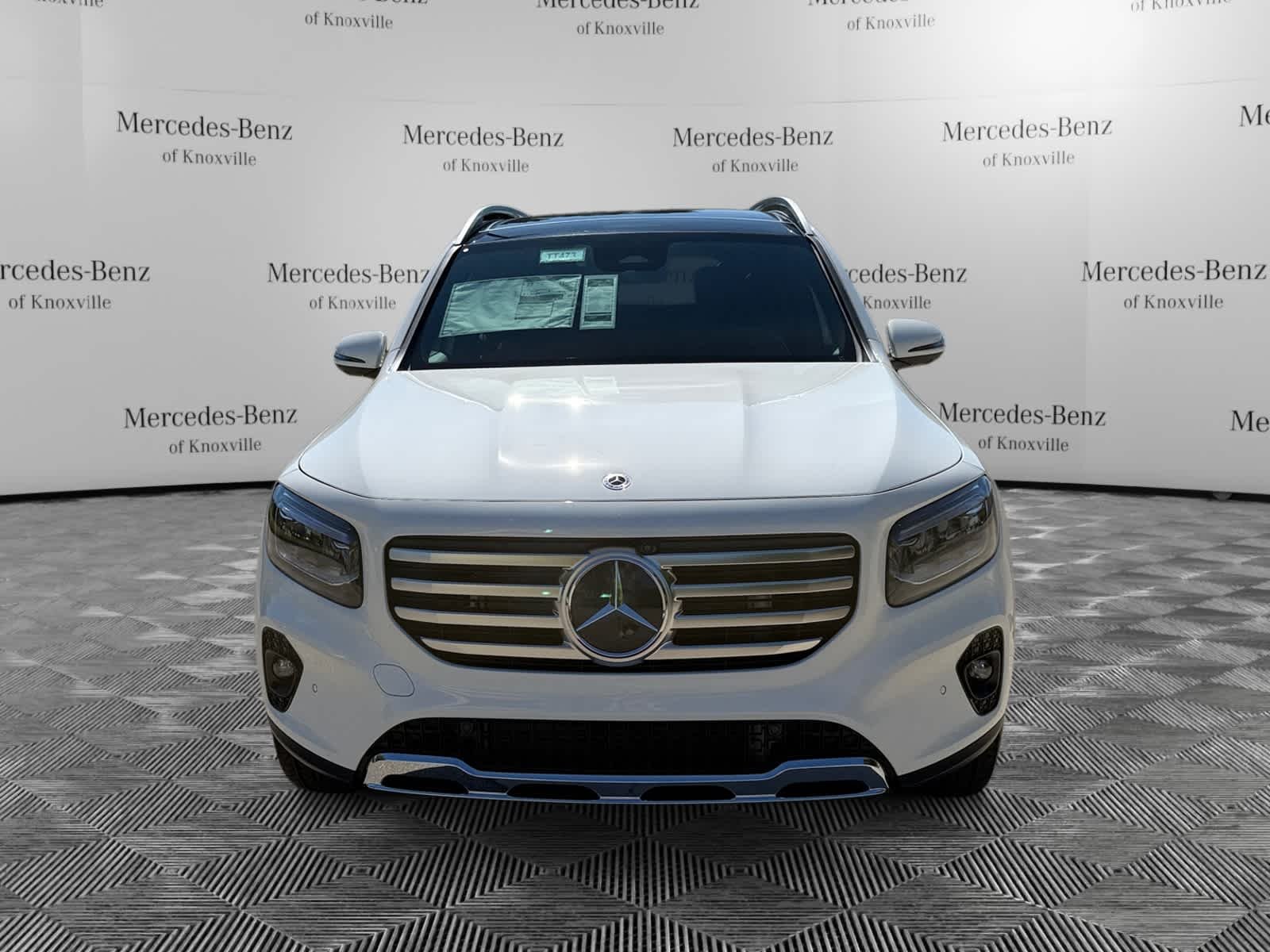 New 2026 Polar White Mercedes-Benz GLB 250 image 8
