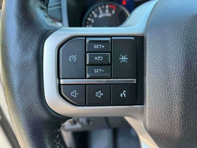 Used 2023 Black Metallic Ford XLT image 33