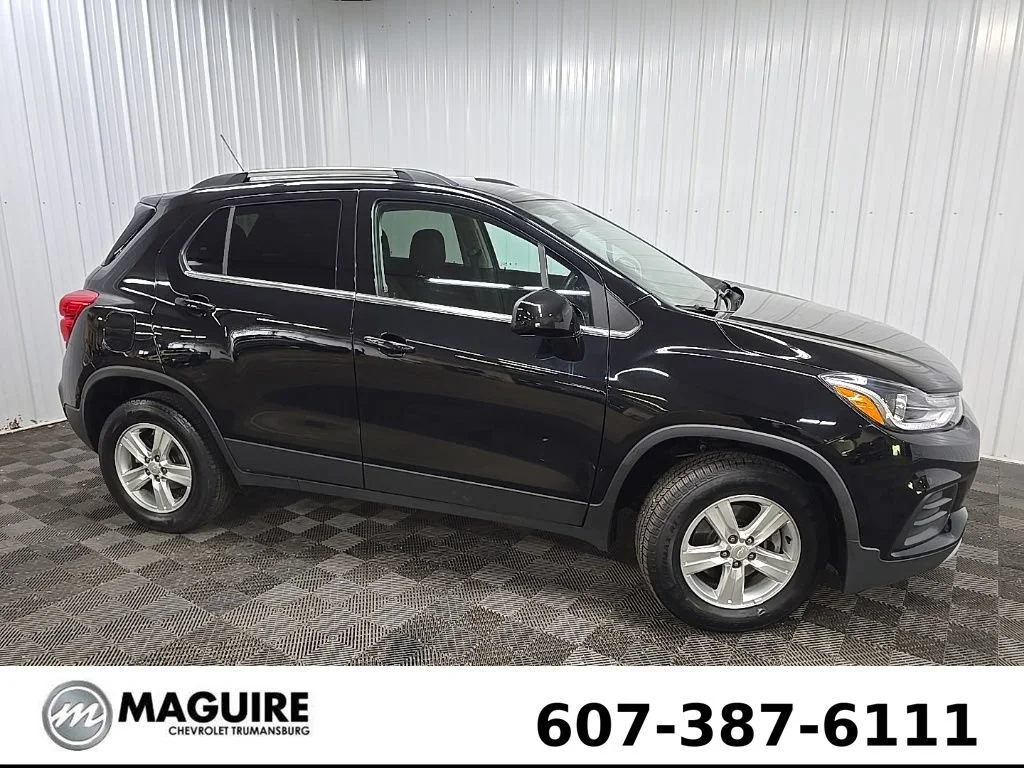 Used 2020 MOSAIC BLACK METALLIC Chevrolet LT image 1