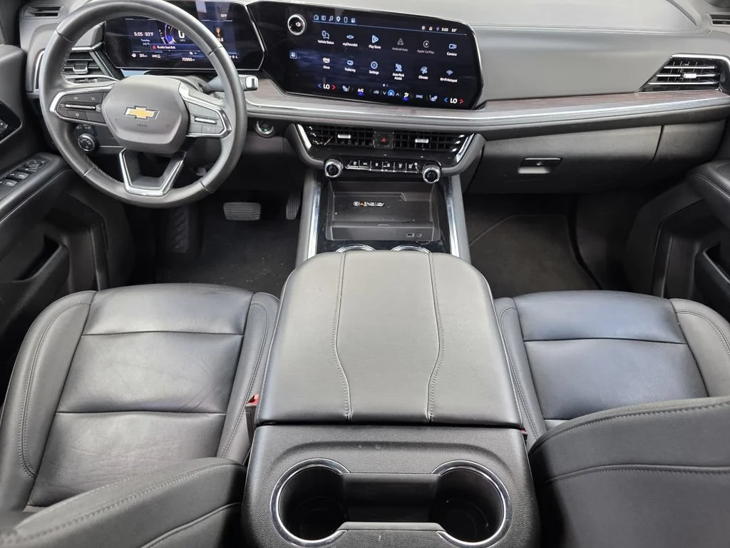 Used 2025 Black Chevrolet LT image 18