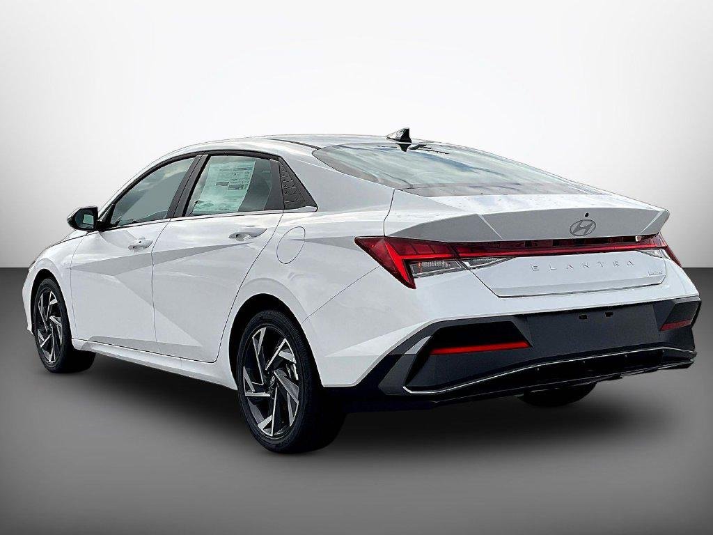 New 2026 White Hyundai Limited image 4