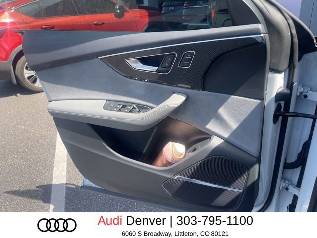 Used 2023 White Audi 4.0T Prestige image 7