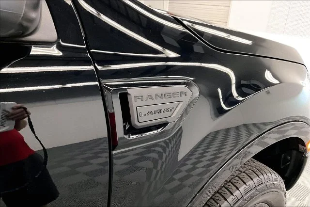 Used 2021 Shadow Black Metallic Ford Lariat image 36