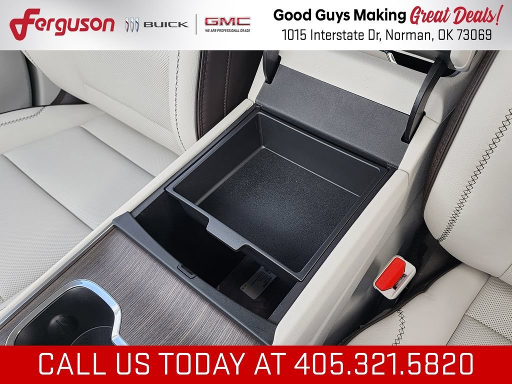2026 GMC Acadia Denali - Photo 36