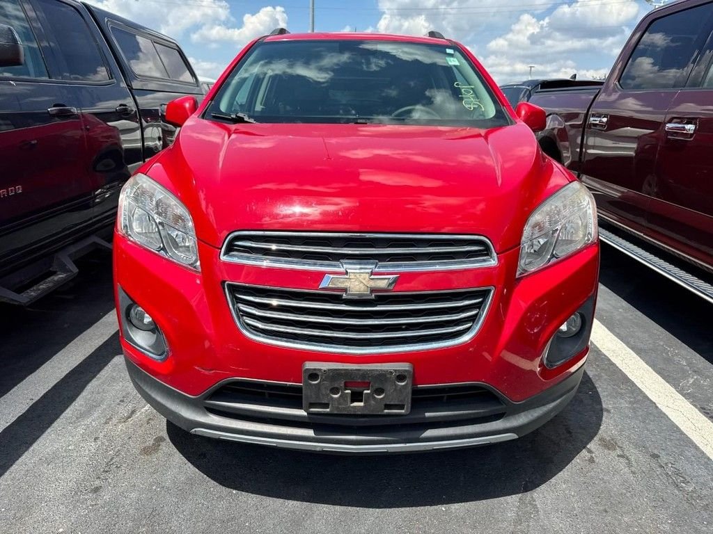 Used 2015 Red Chevrolet LTZ image 2