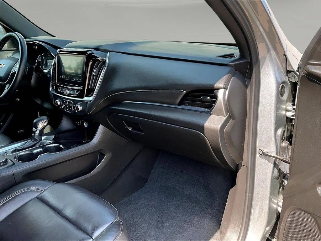 Used 2023 Gray Chevrolet LT Leather image 30