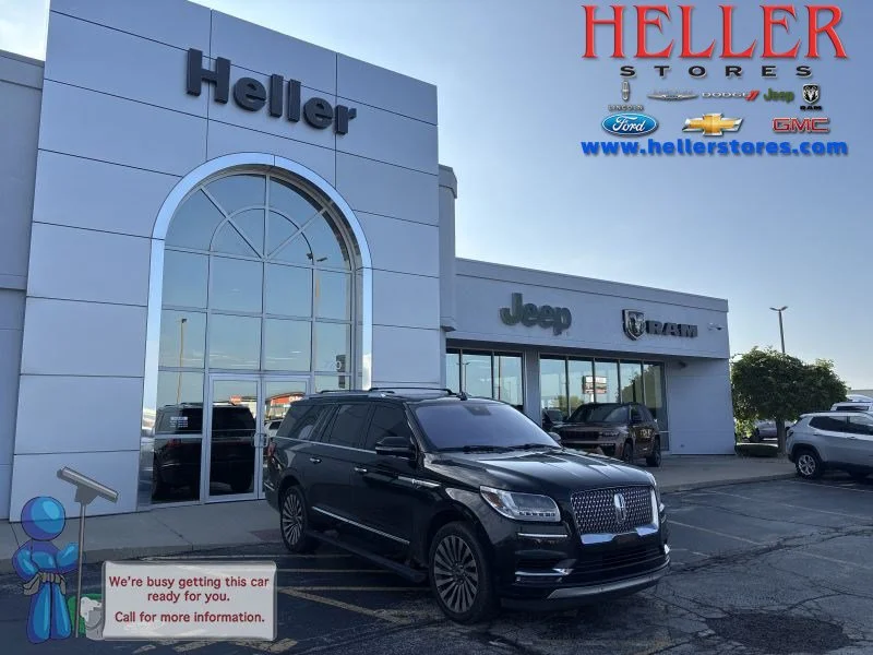 Used 2019 Black Metallic Lincoln Reserve image 1