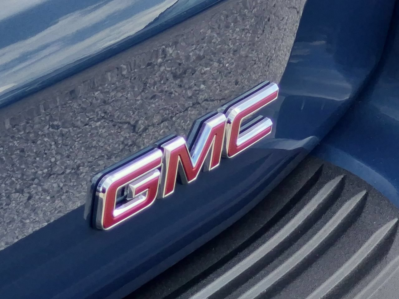 New 2026 Downpour Metallic GMC Denali image 30