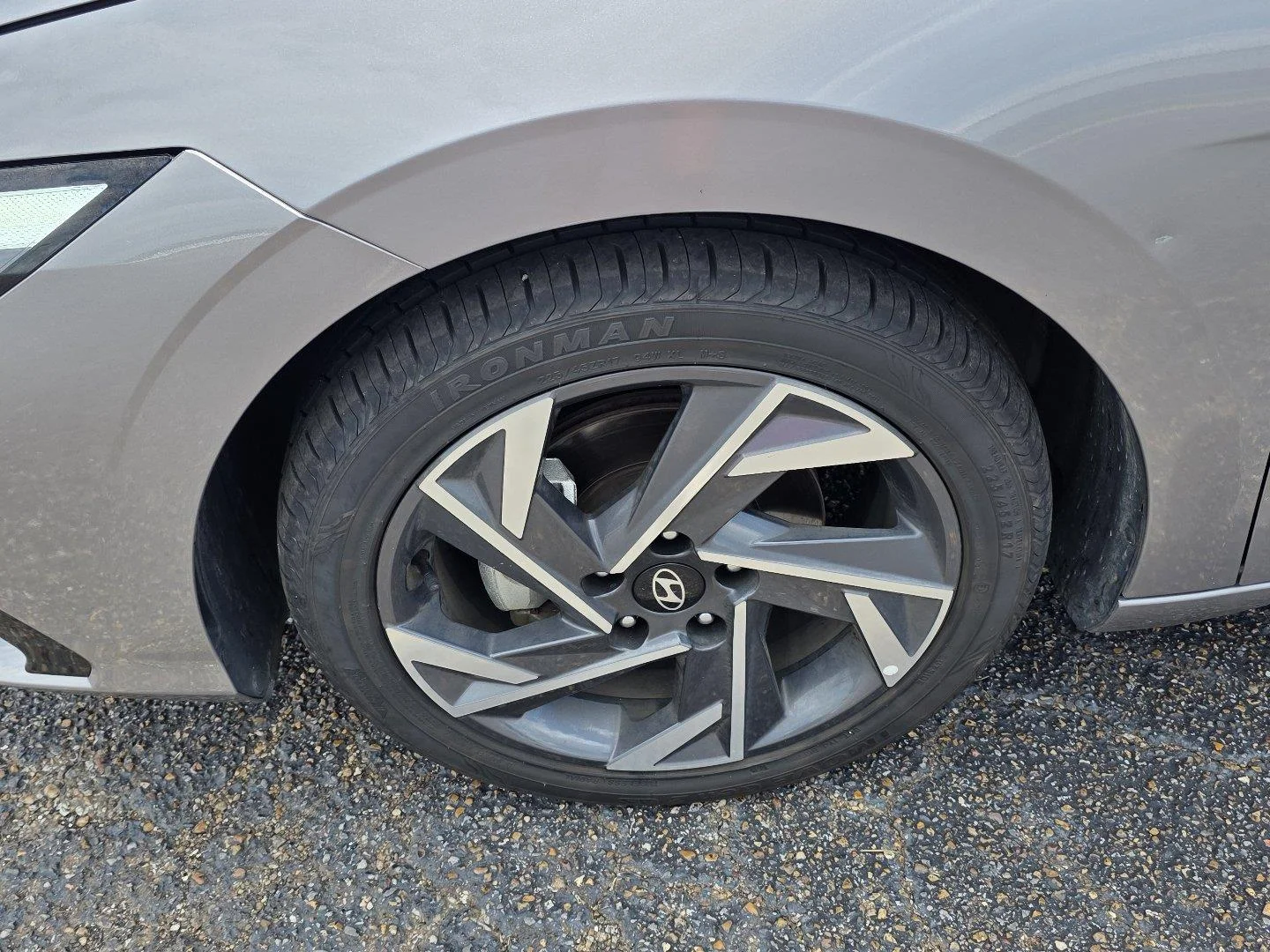 Used 2025 Fluid Metal Hyundai SEL Convenience image 34