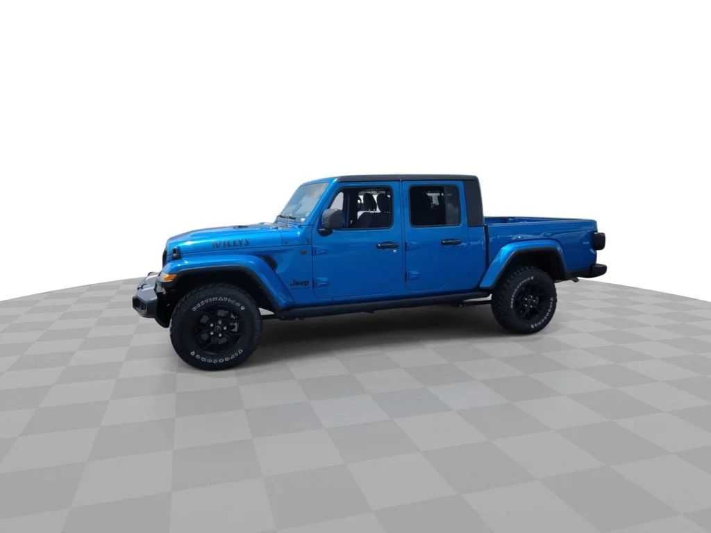 Used 2024 Blue Jeep Willys image 4