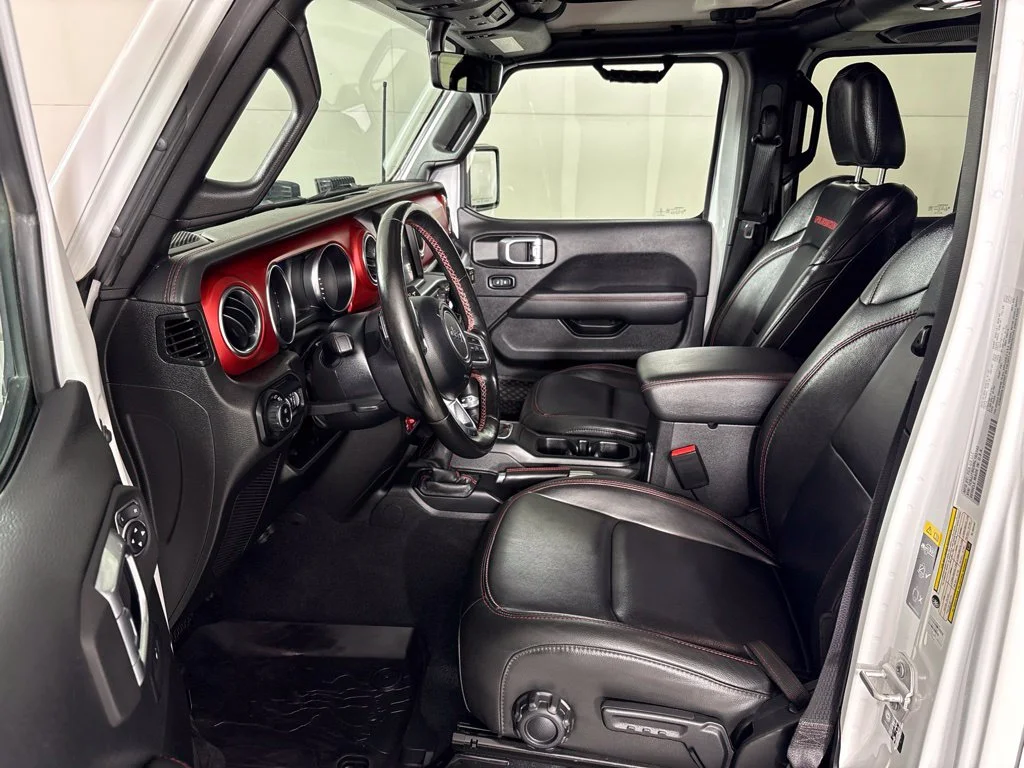Used 2022 White Jeep Rubicon image 31