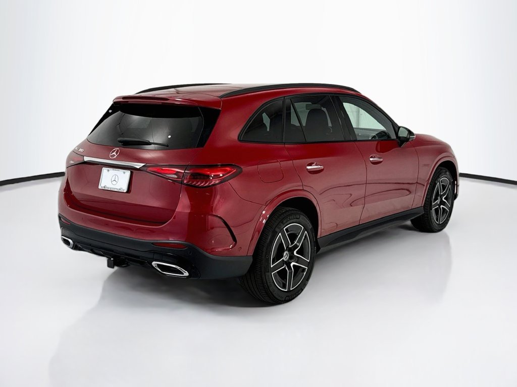 Certified Used 2026 Patagonia Red Metallic Mercedes-Benz GLC 300 image 5