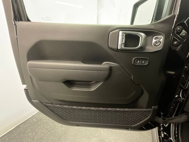2026 Jeep Gladiator Willys - Photo 9