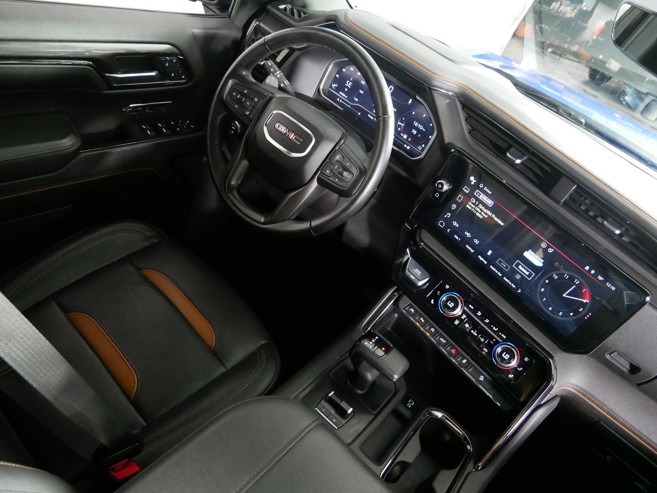 2023 GMC Sierra 1500 AT4 - Photo 9