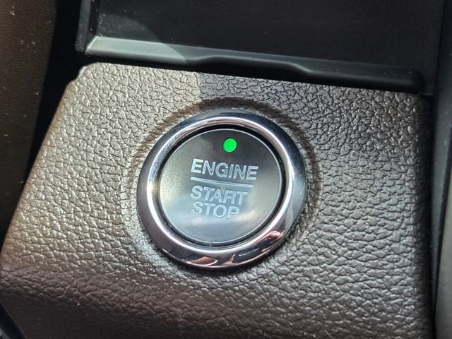 Used 2020  Ford King Ranch image 22