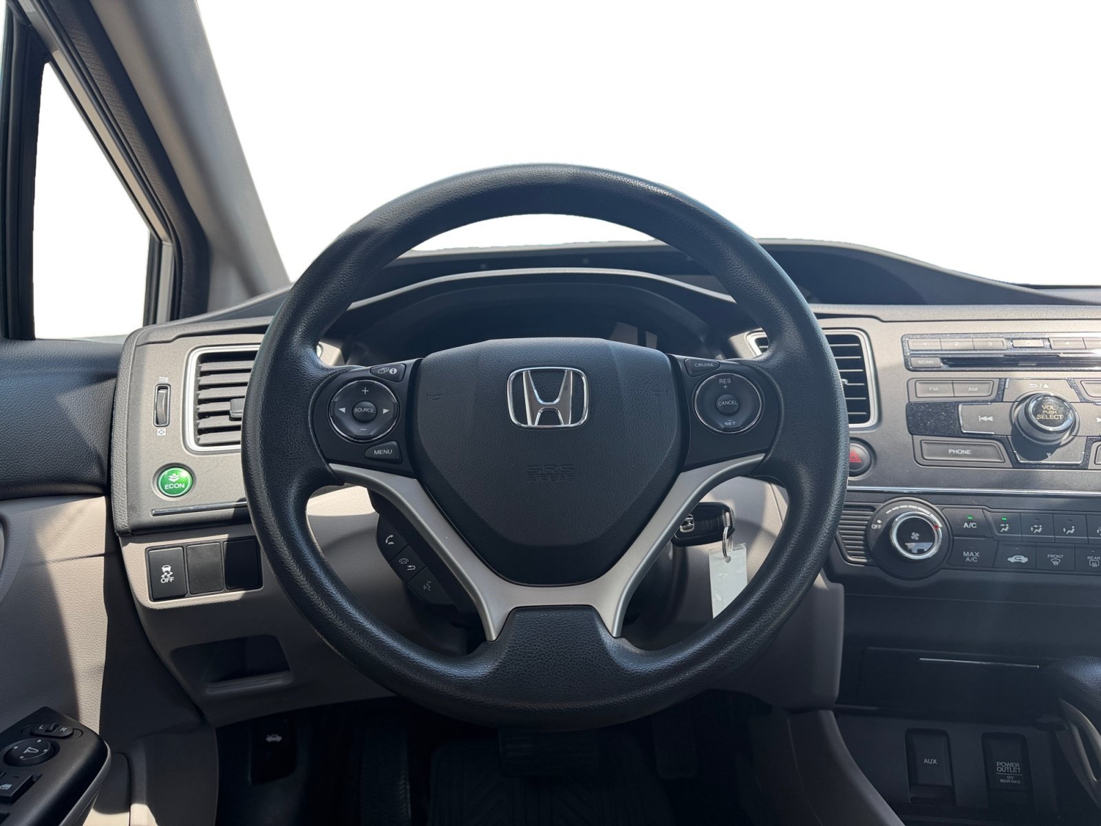 Used 2015 Silver Honda LX image 10
