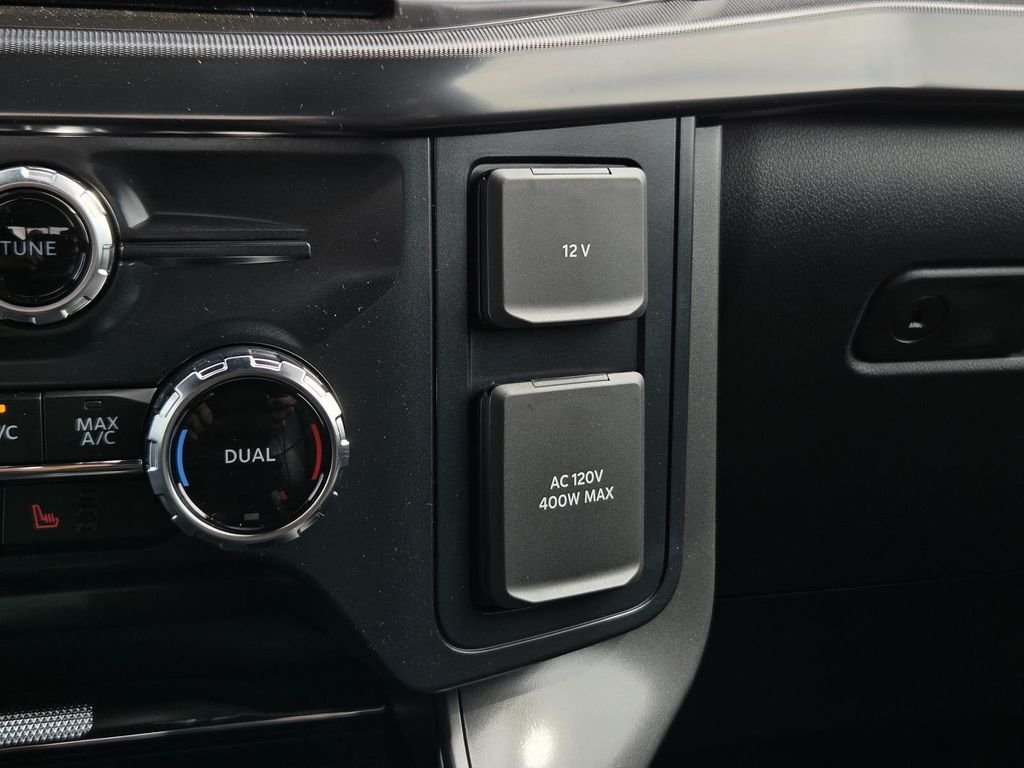 New 2026 Avalanche Ford Lariat® image 29