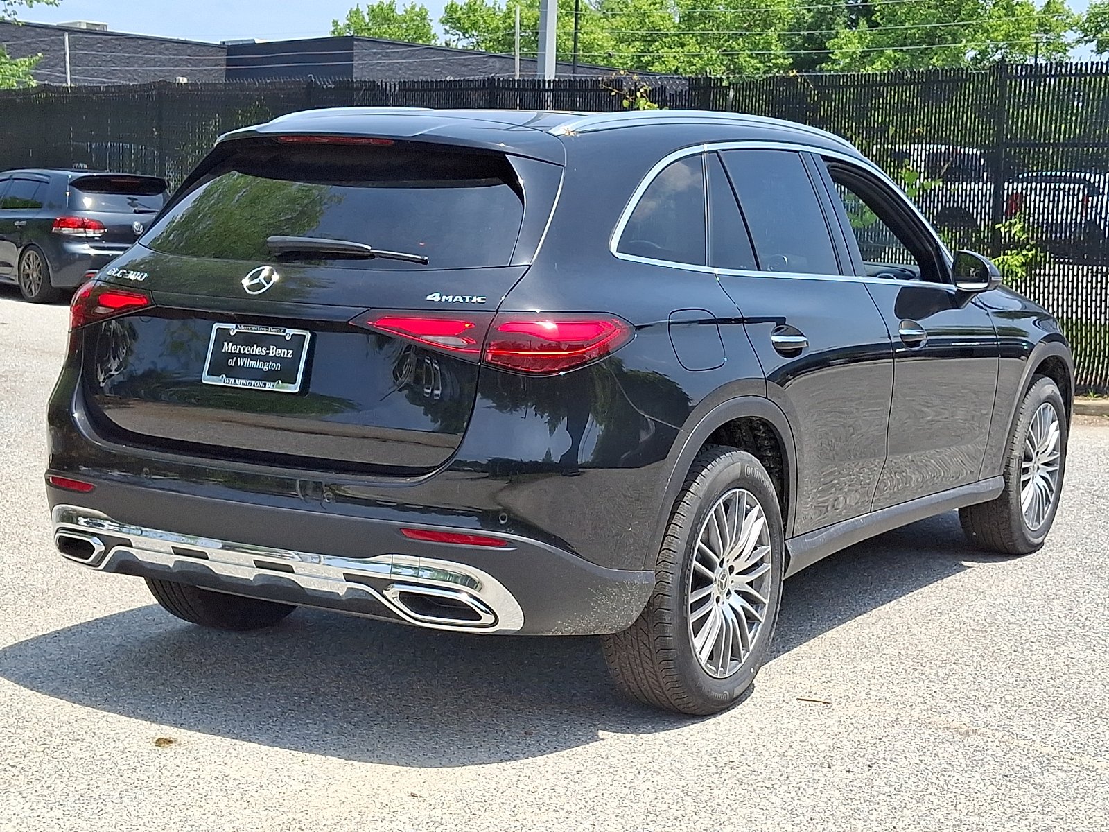 New 2026 Obsidian Black Metallic Mercedes-Benz GLC 300 image 6