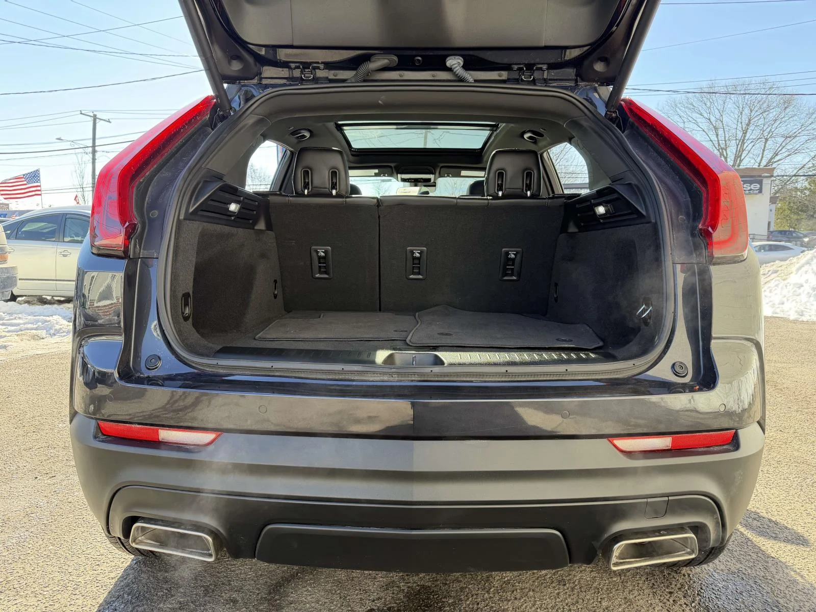 Used 2023 Gray Cadillac Luxury image 18