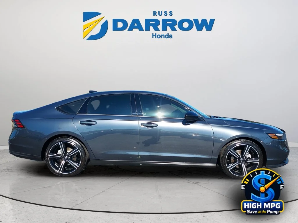 Used 2026 Gray Honda SE image 6