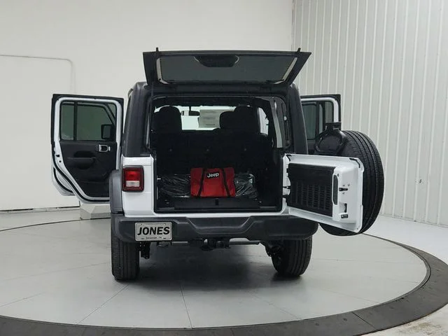 New 2026 Bright White Clear-Coat Exterior Paint Jeep Sport image 14