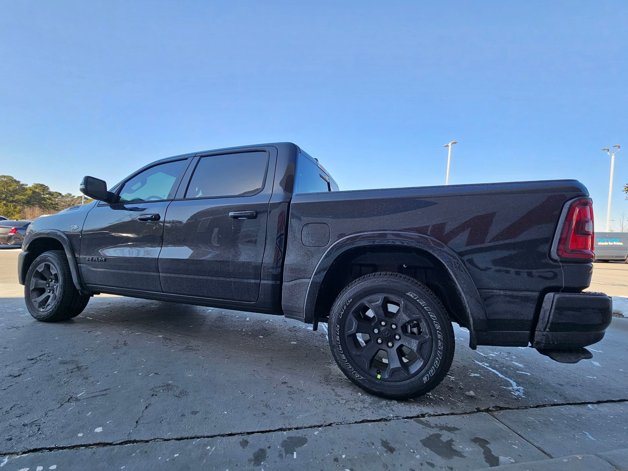 New 2026 Diamond Black Crystal Pearl-Coat Exterior Paint RAM Big Horn image 5