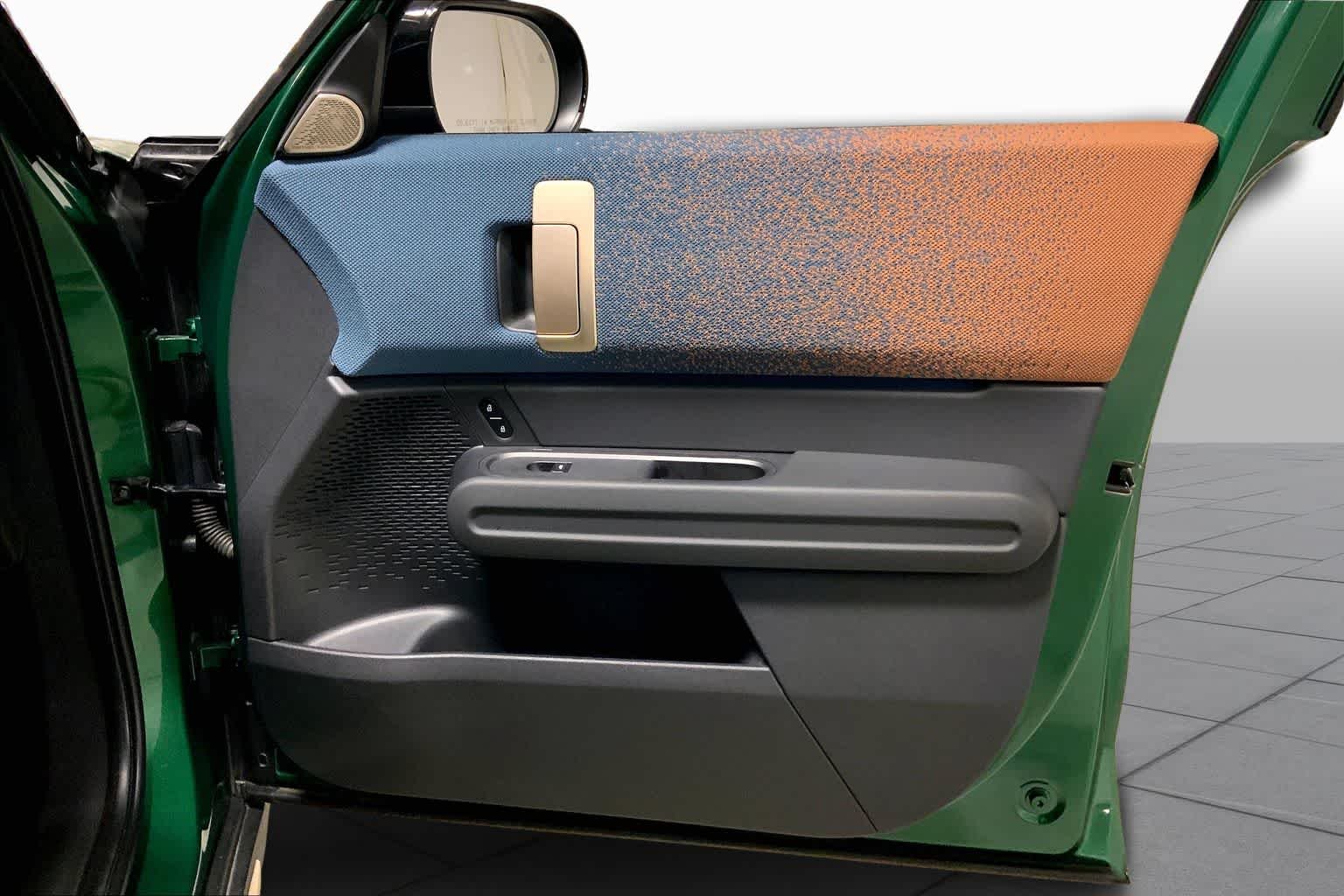 Used 2025 British Racing Green IV Metallic MINI S image 22