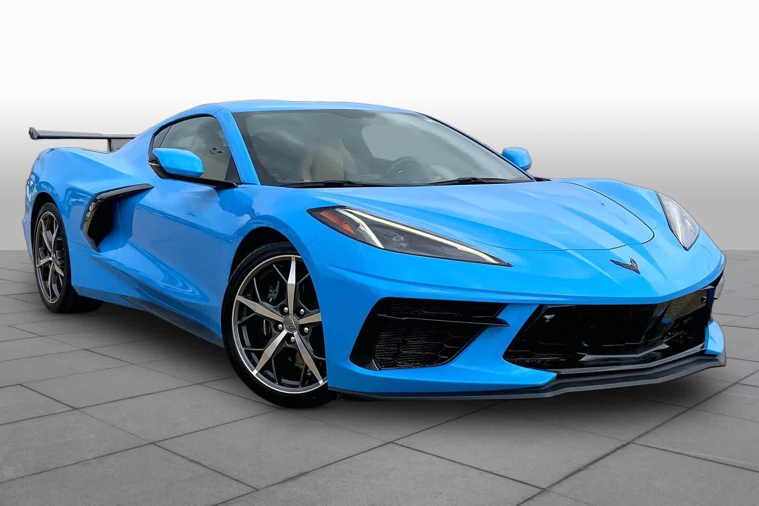 Used 2023 Rapid Blue Chevrolet 2LT image 3