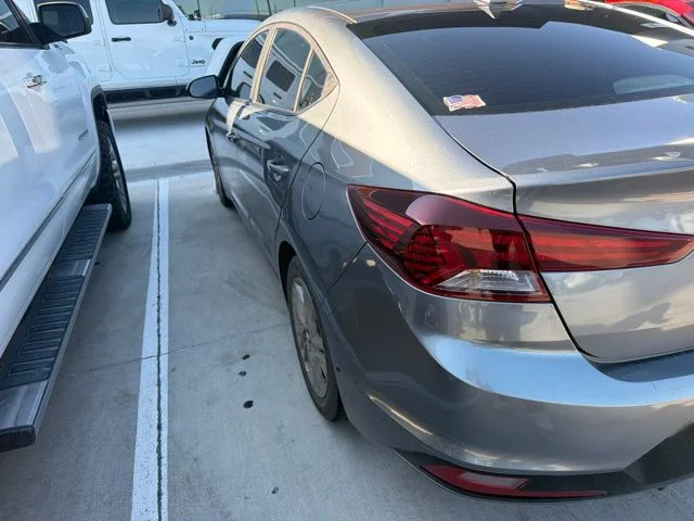 Used 2019 Gray Hyundai Value Edition image 3