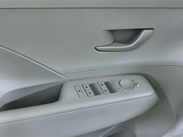 New 2026 Hyundai KONA SEL Sport