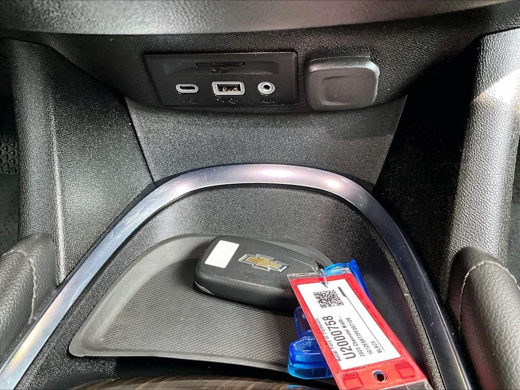 Used 2023 Mosaic Black Metallic Chevrolet LT image 27