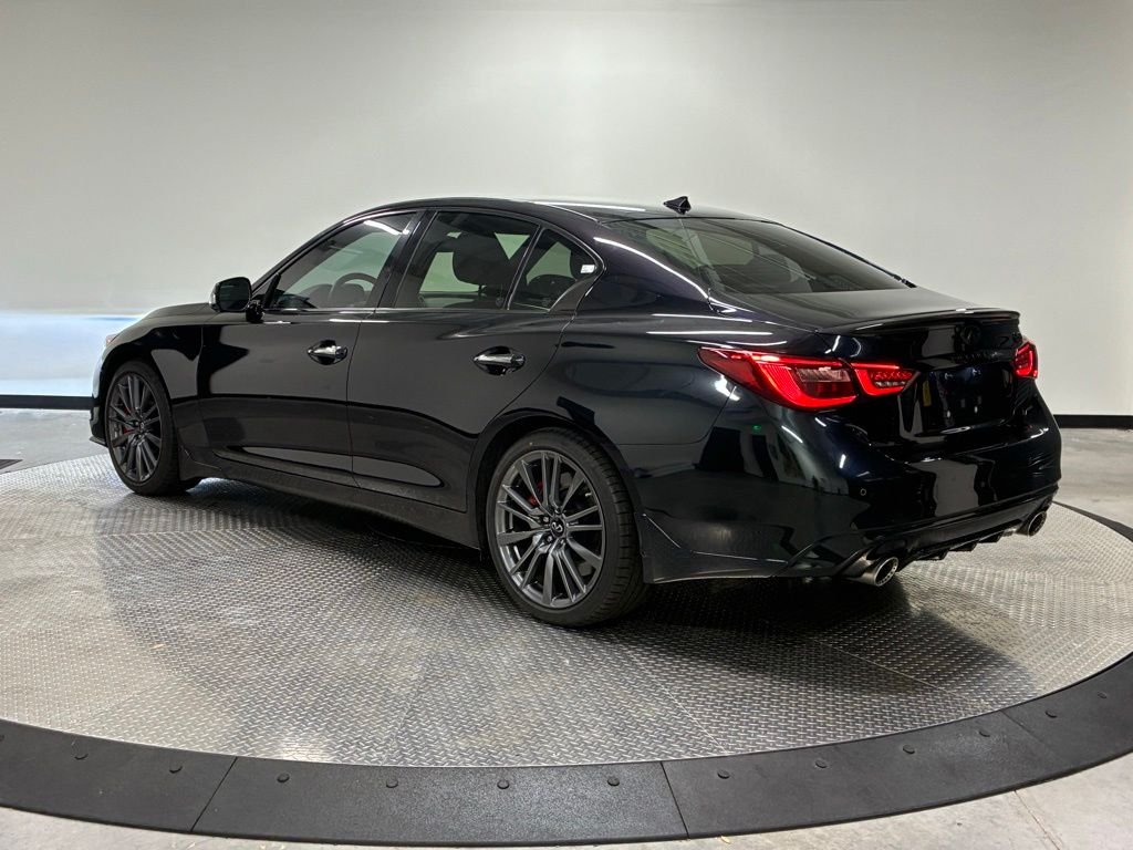 Used 2024 Black INFINITI Red Sport 400 image 3
