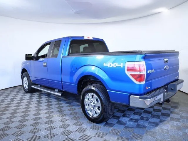 Used 2014 Blue Ford XLT image 6