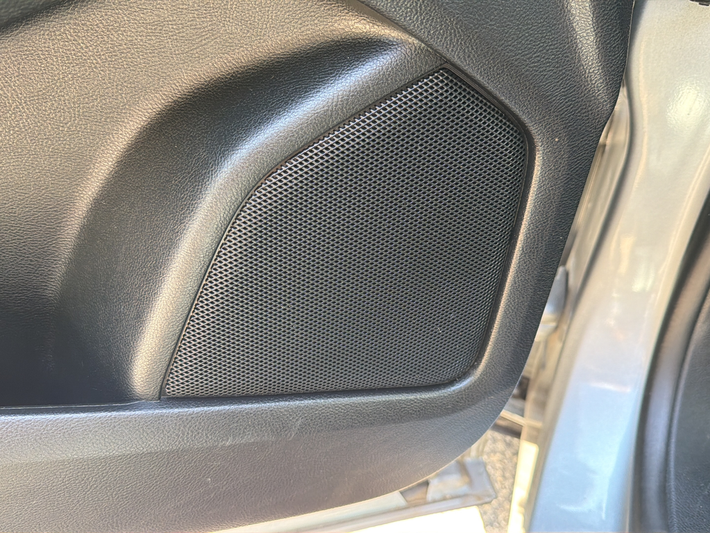 Used 2024 Silver Ford SEL image 25