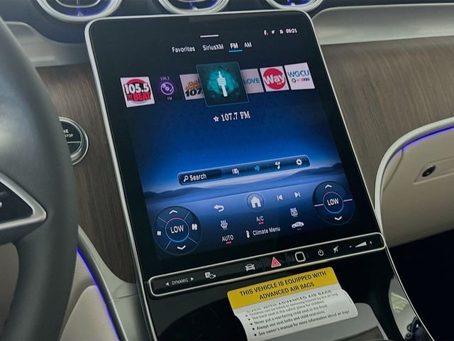 New 2026 MANUFAKTUR Moonlight White Metallic Mercedes-Benz GLC 300 image 15