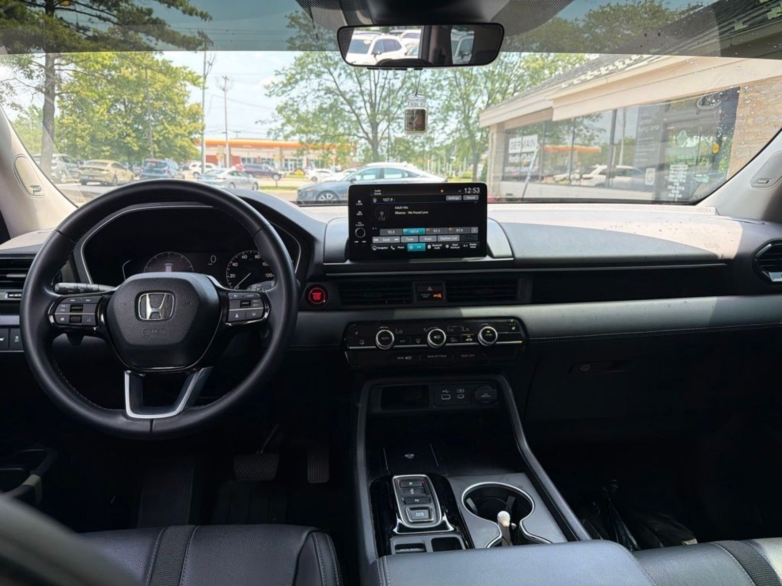 Certified Used 2024 Sonic Gray Pearl Honda Touring image 19