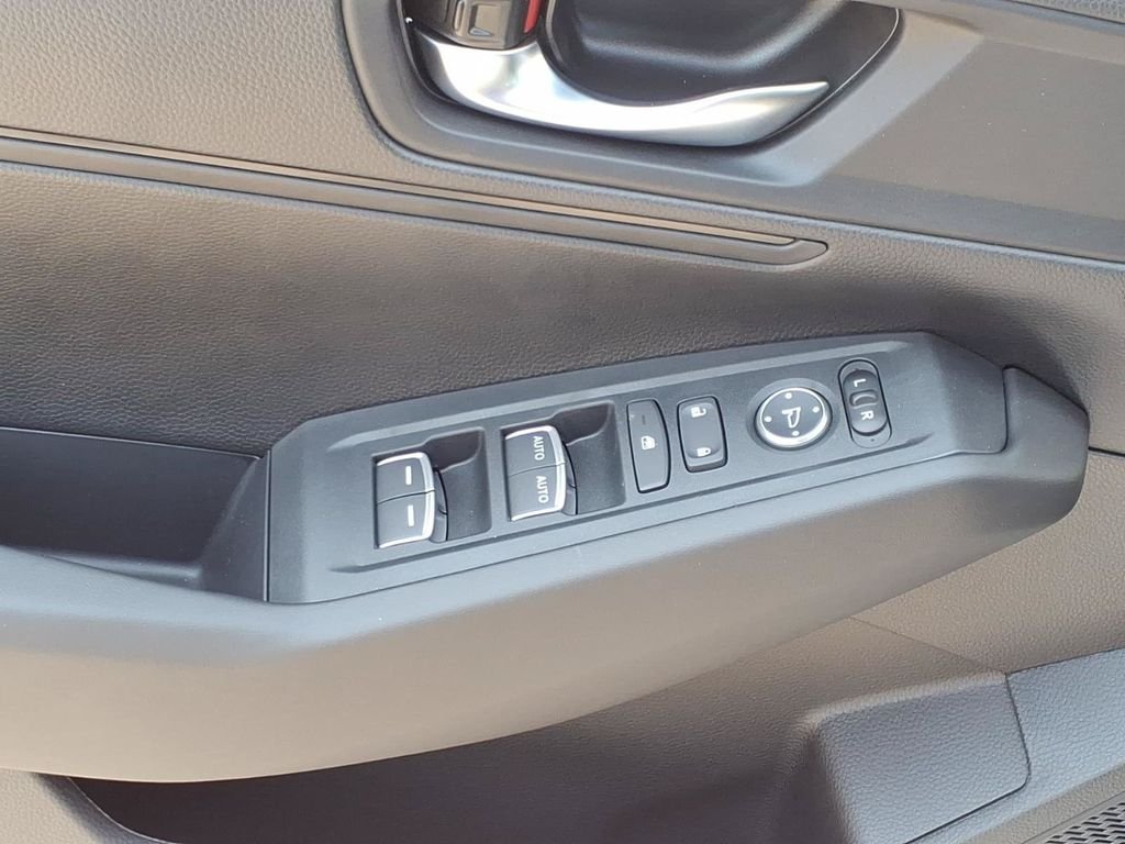 Used 2026 White Honda LX image 8