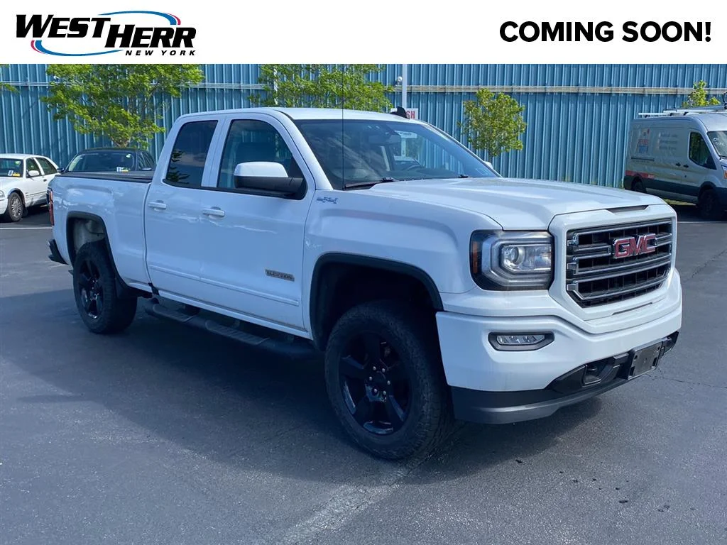 2019 GMC Sierra 4WD Double Cab Standard Box's photo