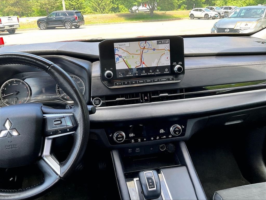 Used 2024 Red Mitsubishi SE image 19