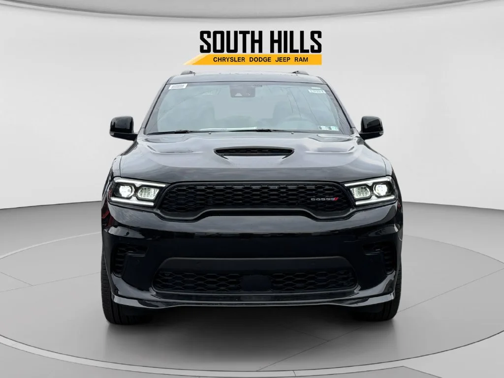 New 2026 Diamond Black Clear-Coat Exterior Paint Dodge GT Plus image 8