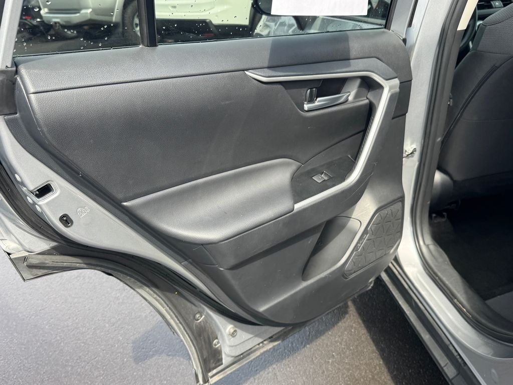 Used 2025 Silver Toyota XLE image 17